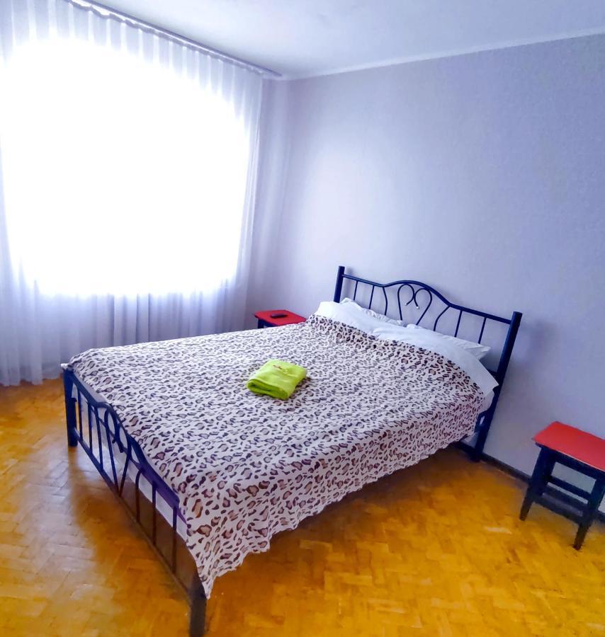 Apartment Chişinǎu Buitenkant foto